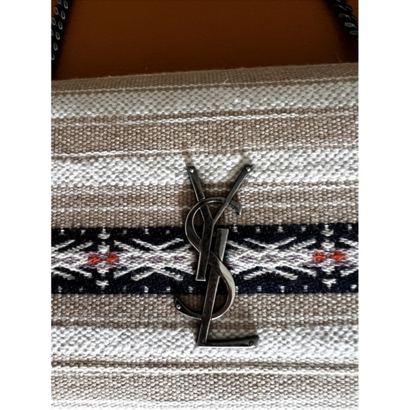 Saint Laurent Bag worn only 5 times in very good conditions - Picture 3 of 8